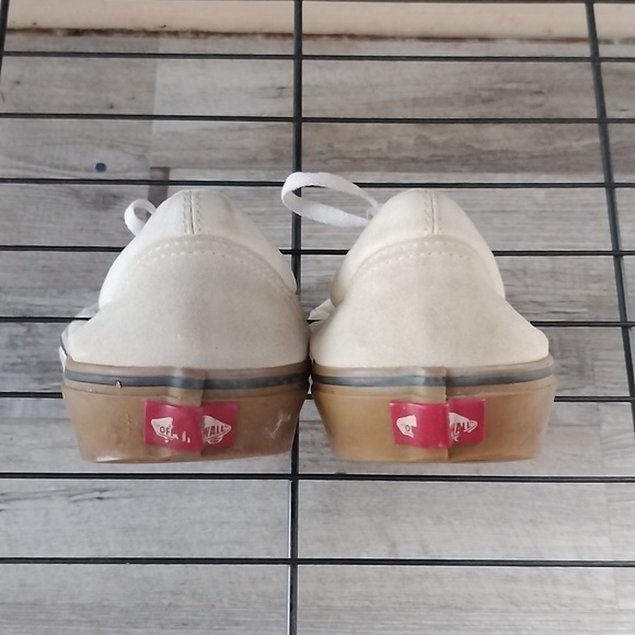 Cream Vans with white and gum bottoms men's size 9.5 - Picture 4 of 6